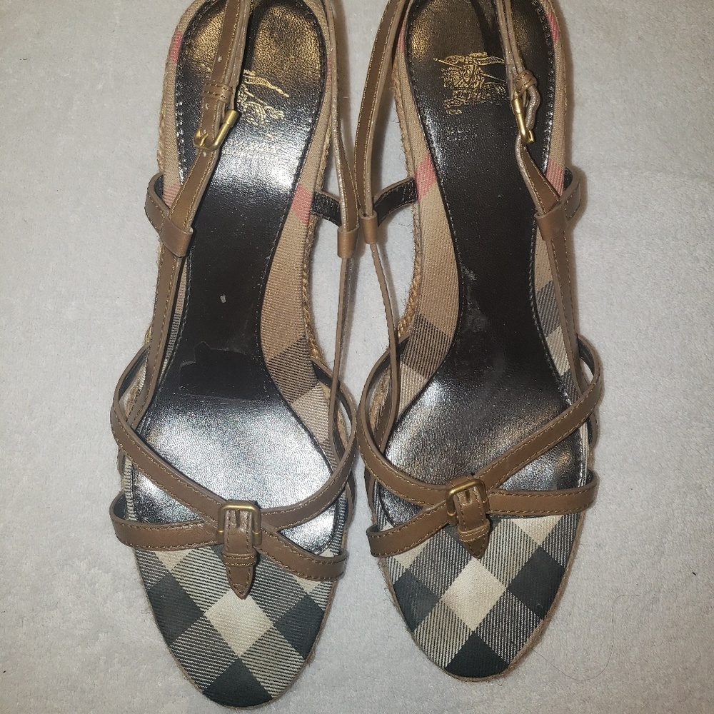 Burberry Wedge Sandals!